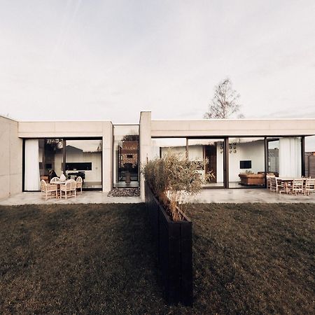 Cozy Villa In Dalhem Ardennes With Private Garden エクステリア 写真