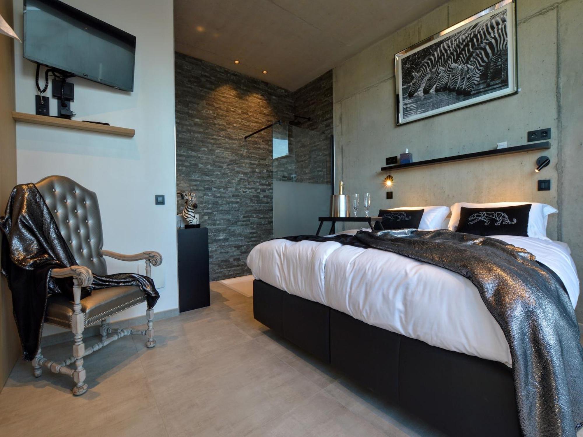Cozy Villa In Dalhem Ardennes With Private Garden エクステリア 写真